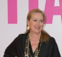 Meryl Streep-Fuchsia carpet